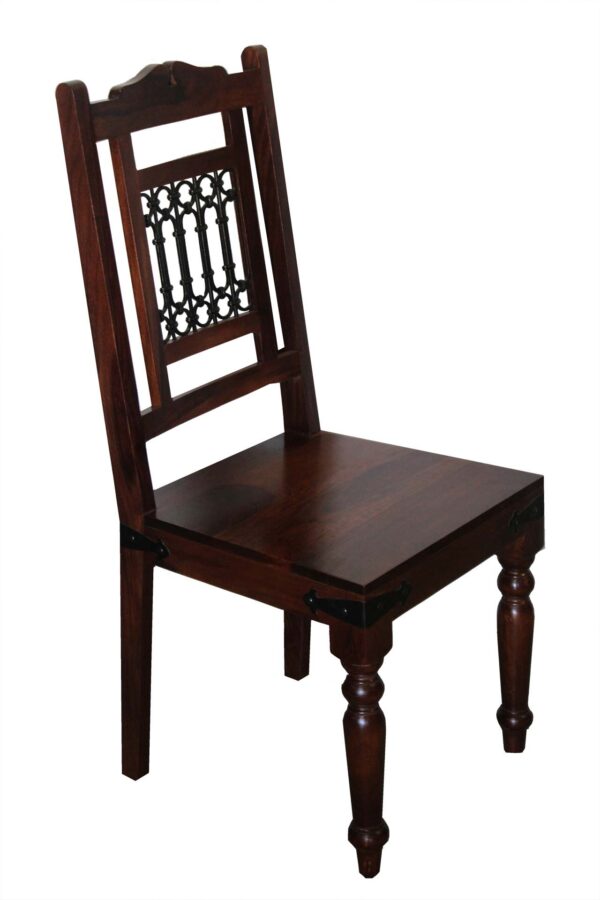 krzesło drewniane kolonialne
