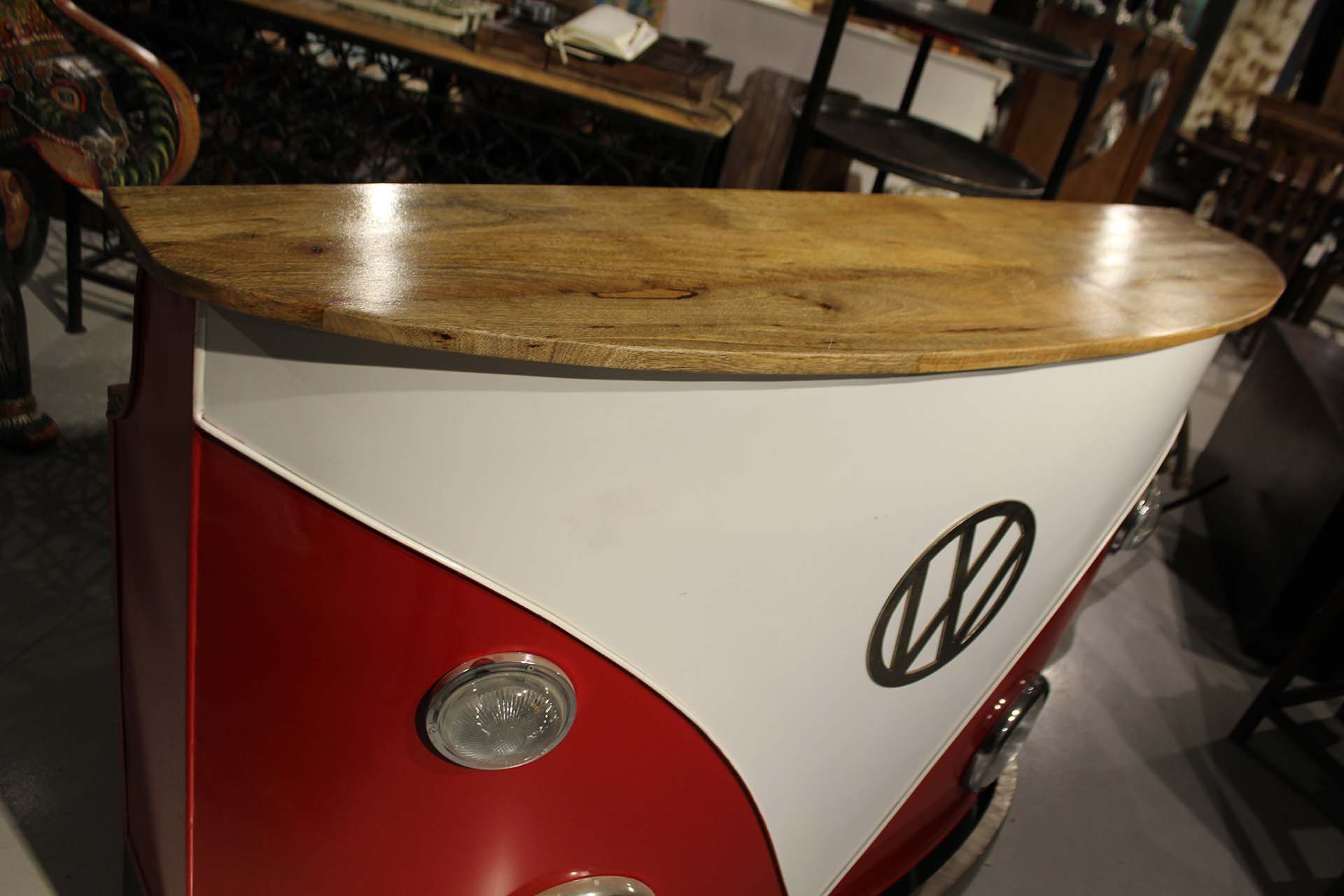 VOLKWAGEN